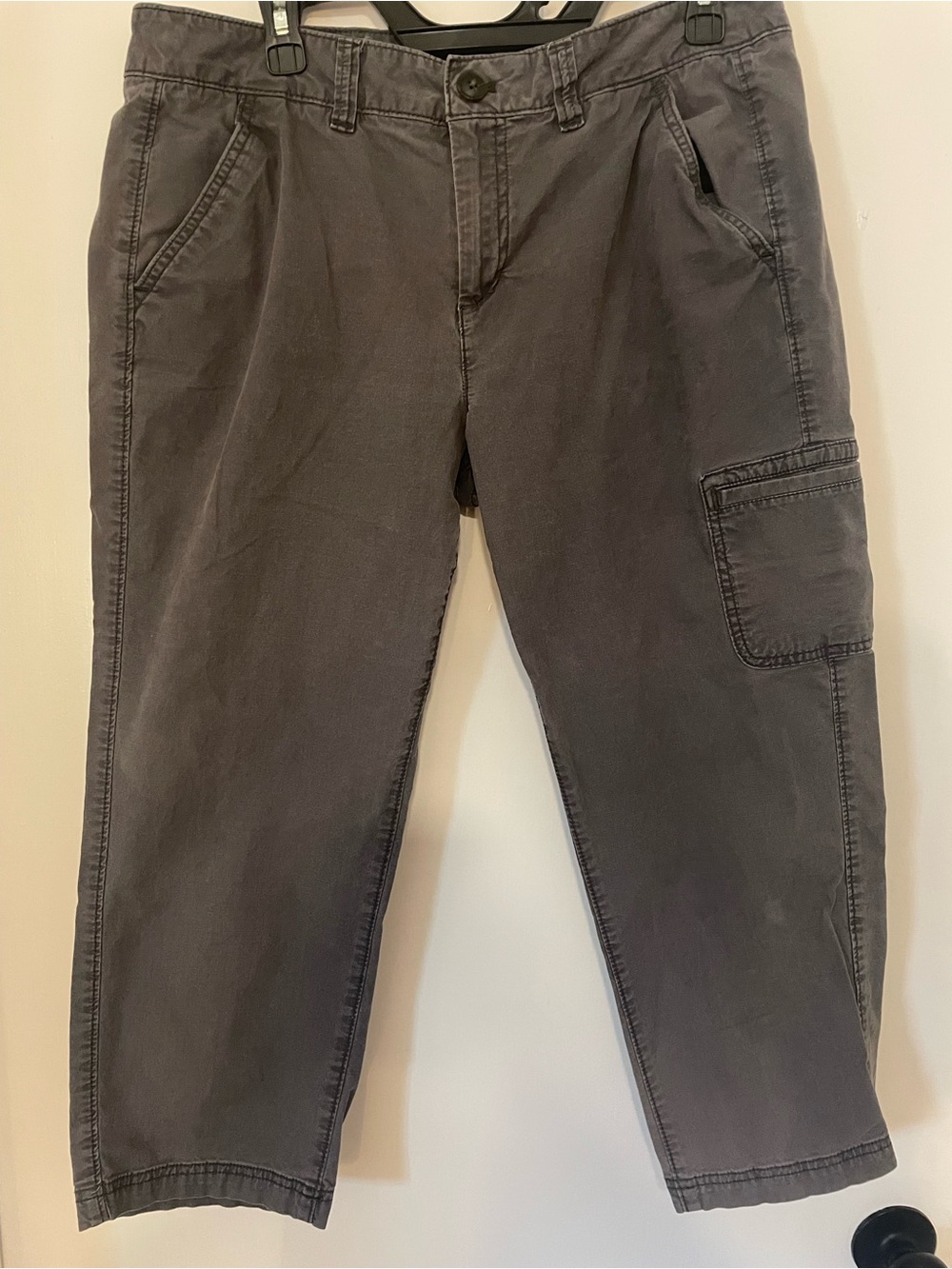 Eddie Bauer Gray Women's Cargo Capris